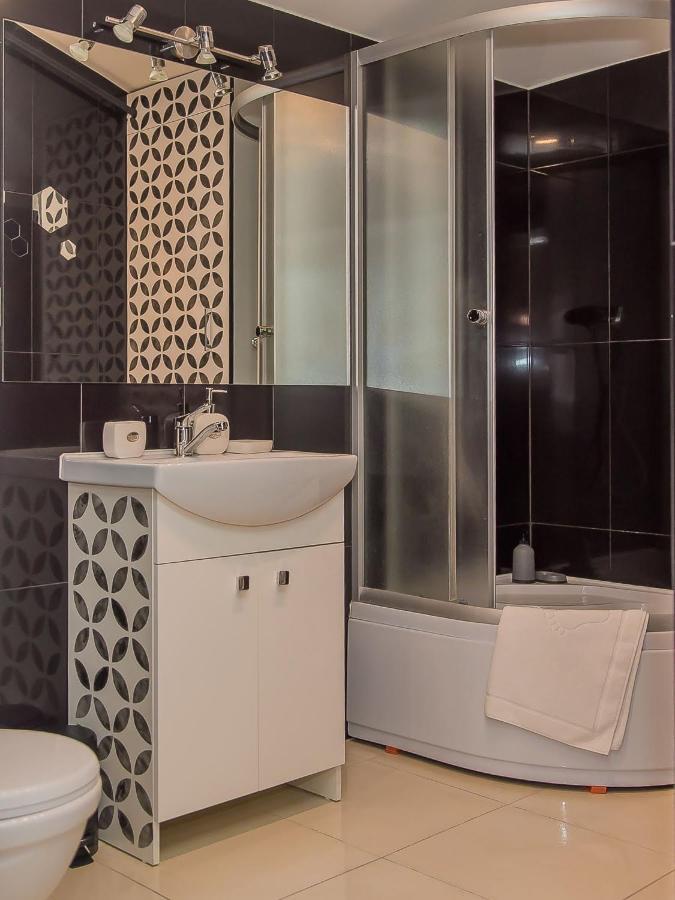 Easy Rent Apartments - Loft Lublin Buitenkant foto