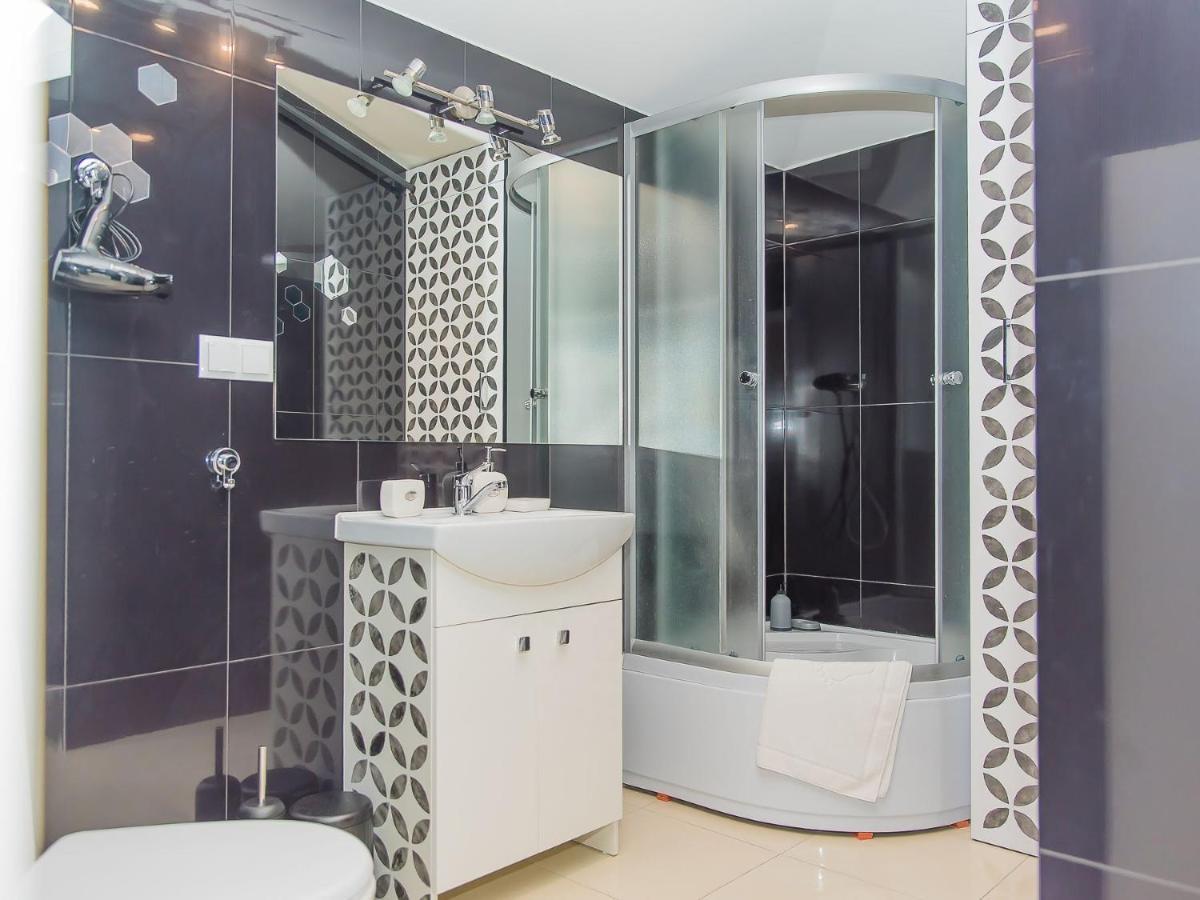 Easy Rent Apartments - Loft Lublin Buitenkant foto