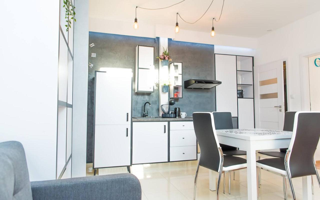Easy Rent Apartments - Loft Lublin Buitenkant foto